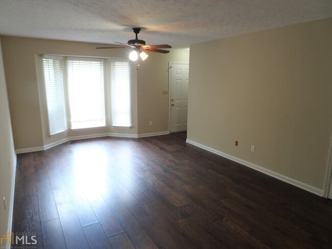 Building Photo - 314 Harwell Ave