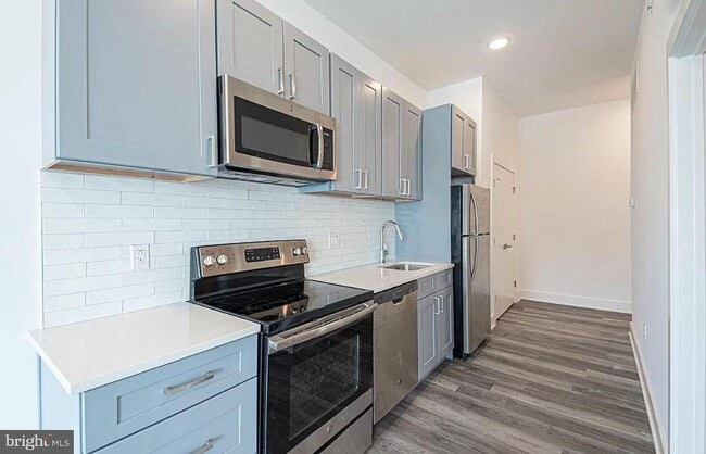 Building Photo - 1524 South St