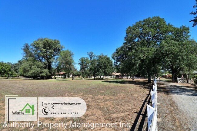 Building Photo - 2 br, 1 bath House - 8171 Deschutes Rd