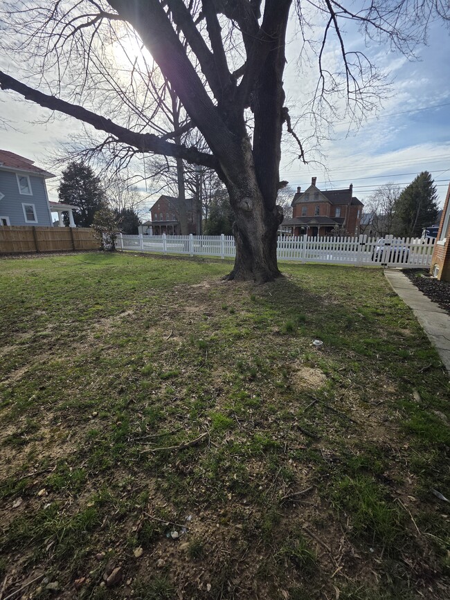 Foto del edificio - 6038 Old Hanover Rd