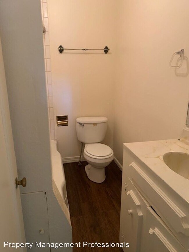 Building Photo - 2 br, 1 bath House - 1318 South Park