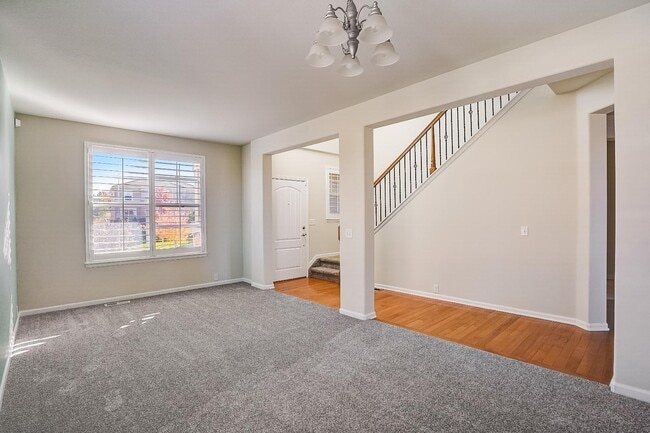 Building Photo - 16653 Edwards Way