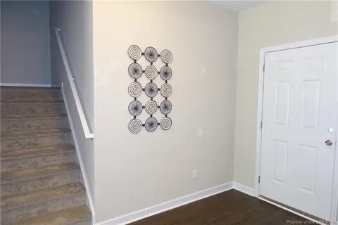 Foto del edificio - 4299 John Tyler Hwy