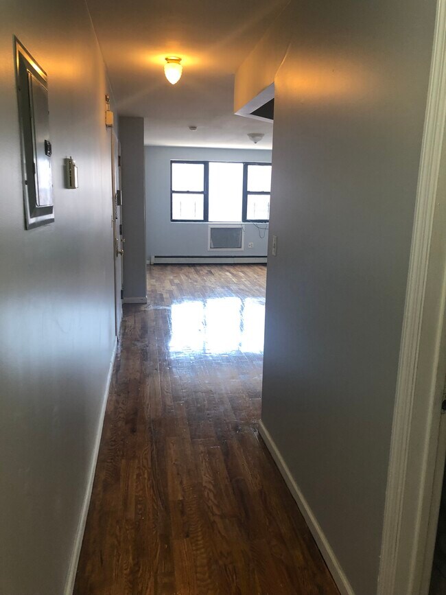 Foto del edificio - 2325 Newkirk Ave