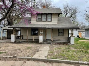 Building Photo - 1220 S Fern St