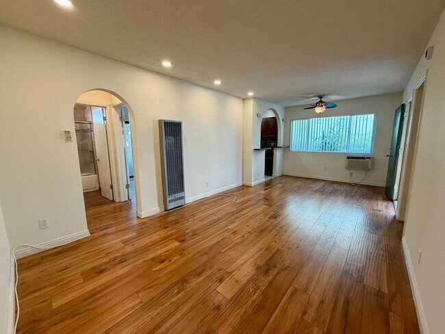 Foto del edificio - 12618 Pacific Ave