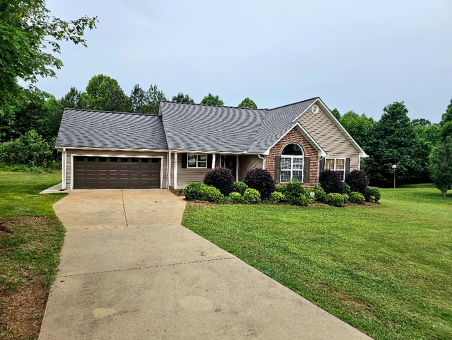 Building Photo - 4937 Leigh Ln