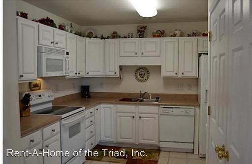 Building Photo - 1329 Crosswinds Dr