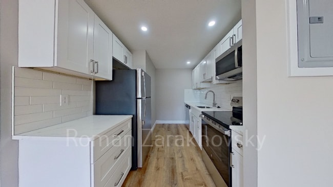 Photo - 77 Mason Terrace Apartment