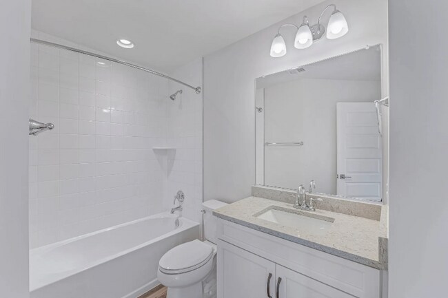 Foto del edificio - 205 Sunbird Ln