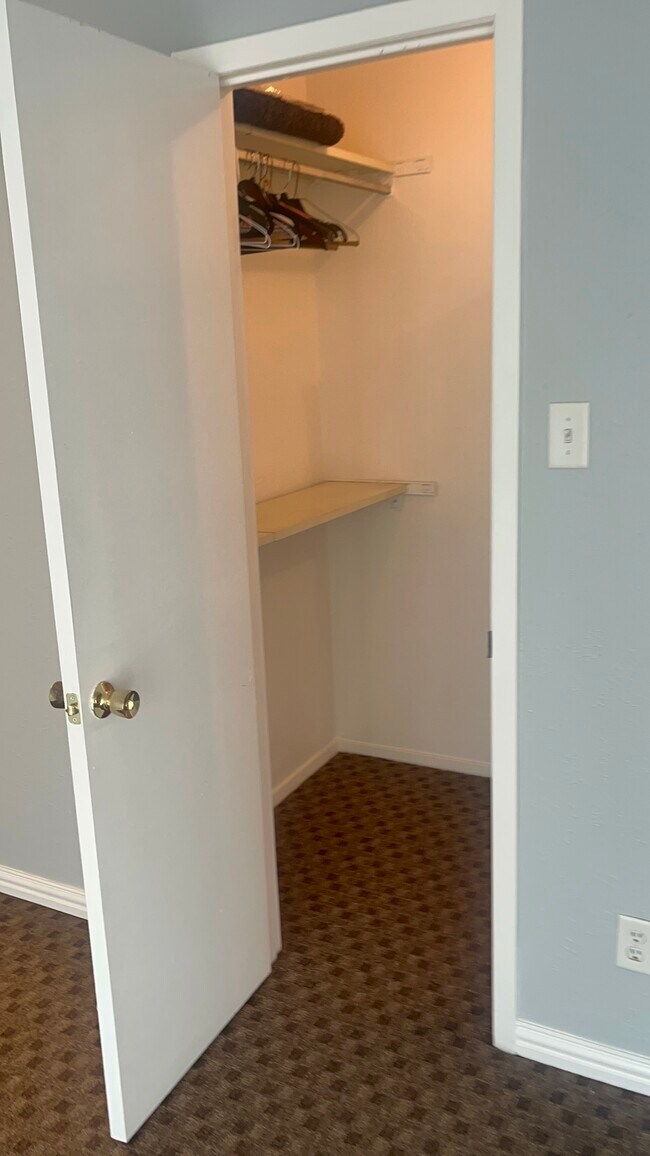 Foto del edificio - 7145 Fair Oaks Ave