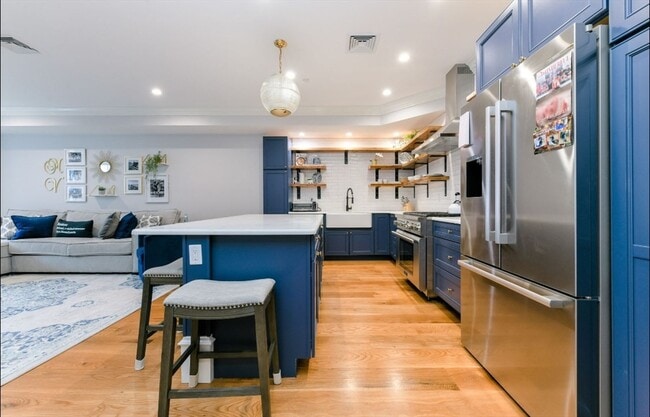 Foto del edificio - 388 W Fourth St