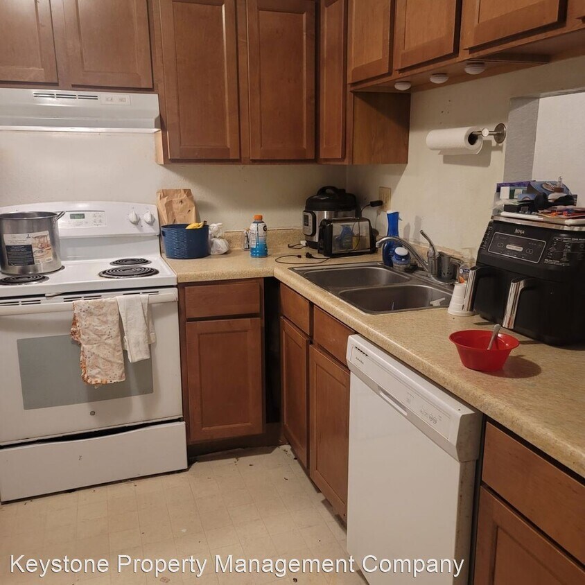 Foto del edificio - 2 br, 1.5 bath House - 1002 21st Avenue Place
