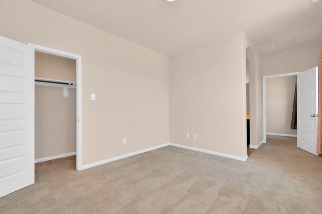 Foto del edificio - 4606 Sky Harbor Ct
