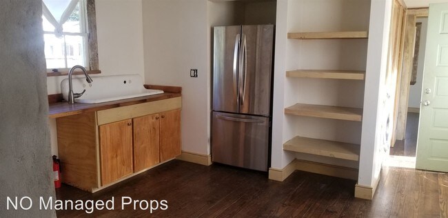 Building Photo - 2 br, 1 bath House - 5205 St. Claude Ave.