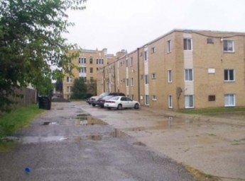 Parking Area - Merton Villa Apartments