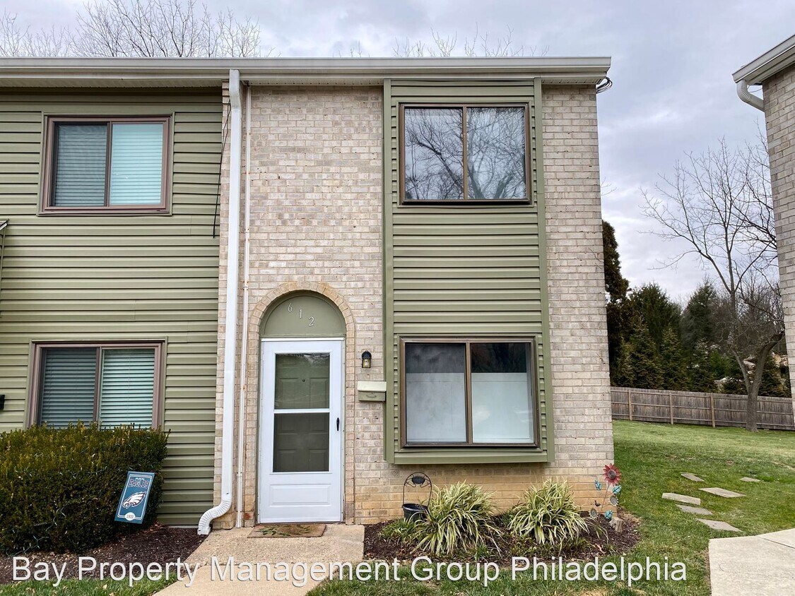 Primary Photo - 2 br, 1.5 bath House - 612 Valley Dr