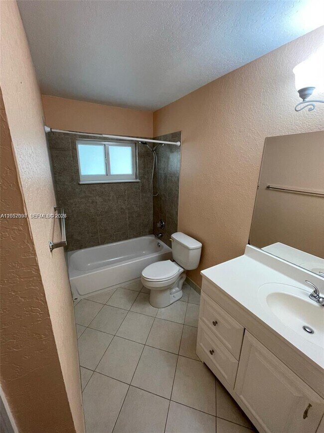 Building Photo - 5352 Rose Marie Ave S