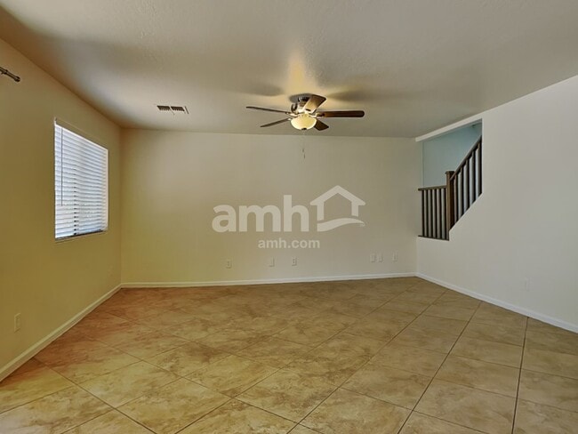 Building Photo - 43940 W Magnolia Rd