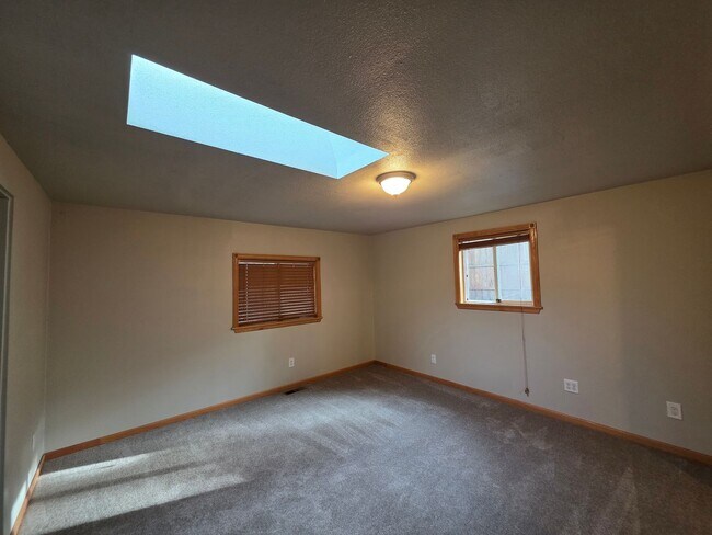 Building Photo - 2275 Arthur Ct
