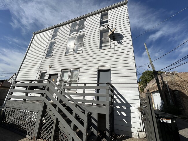 Building Photo - 3614 W George St