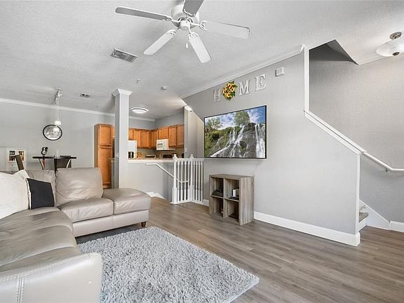 Foto del edificio - 6131 Metrowest Blvd