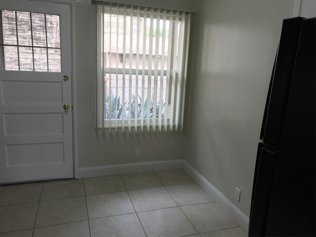 Foto del edificio - 5951 Racine St