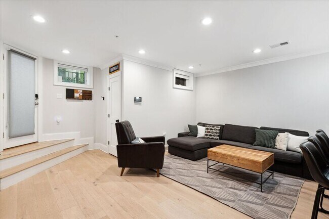 Foto del edificio - 2150 Florida Ave NW