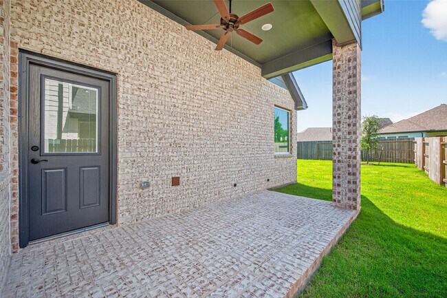 Foto del edificio - 13085 Brookwood Bnd Ln