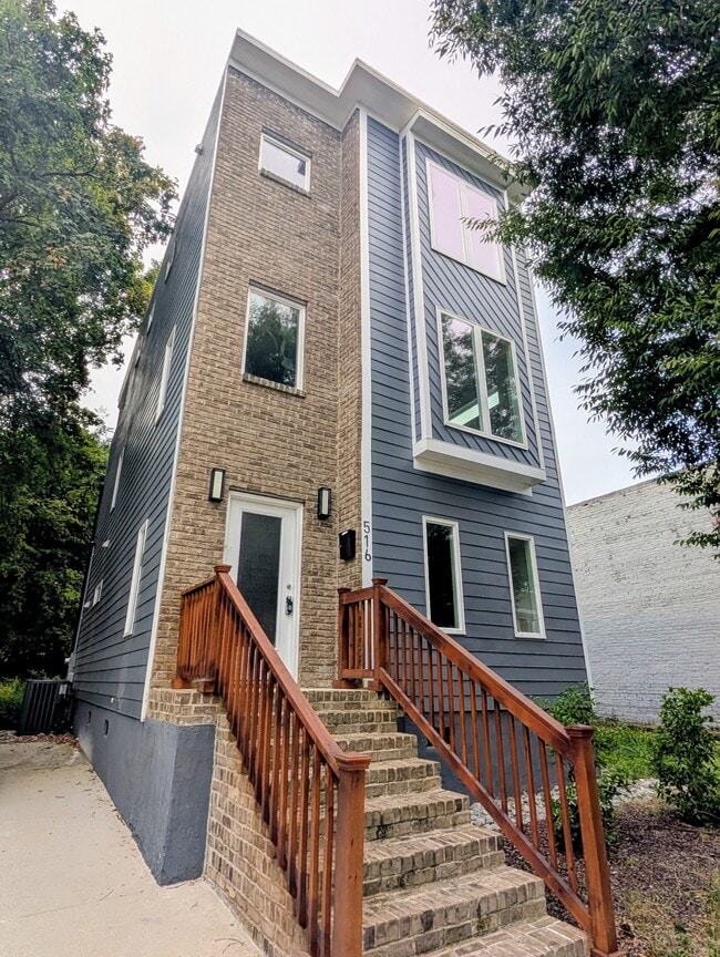 Building Photo - 516 New Bern Ave