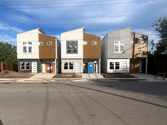 Foto del edificio - 7089 Tierwester St