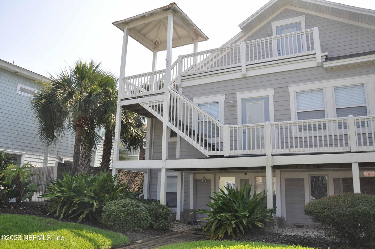 120 Pine St Unit A, Neptune Beach, FL 32266 Apartment for Rent in