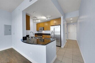 Building Photo - 200 W Sahara Ave