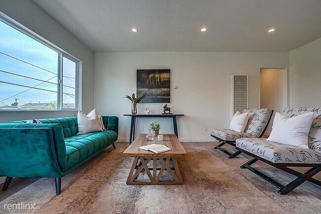 Building Photo - 3 br, 2 bath Apartment - 11853 Manor Drive 1