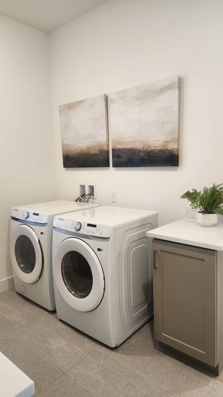 Building Photo - 29814 Corte Trono