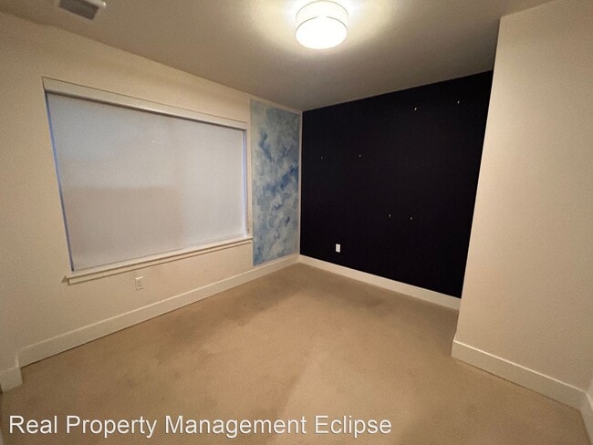 Building Photo - 3 br, 3 bath House - 18416 96th Ln NE Unit C