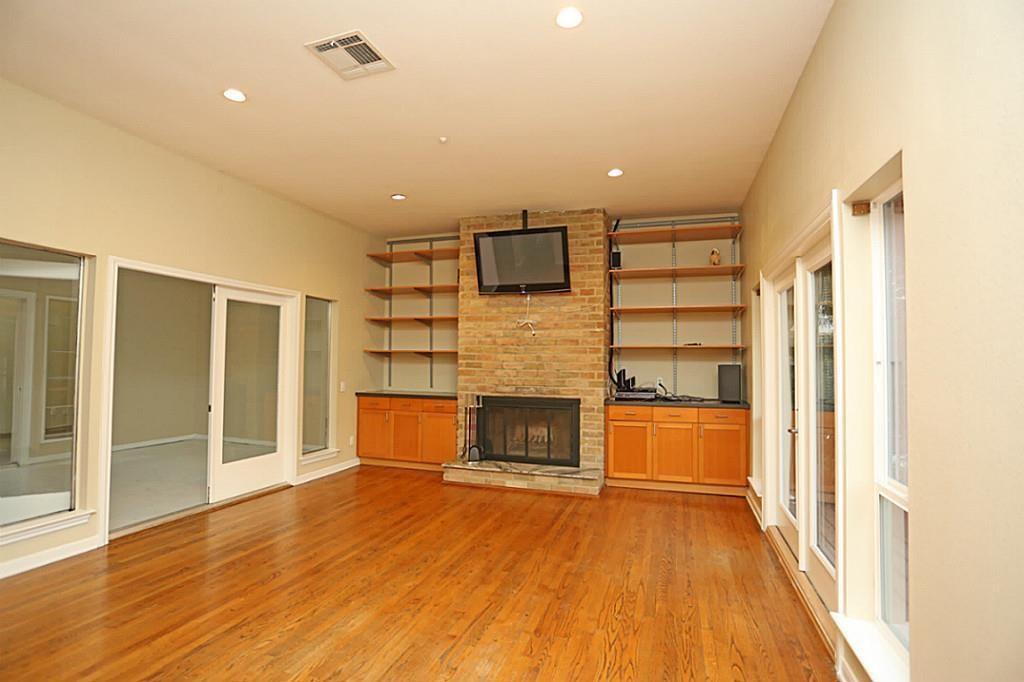 2342 University Blvd, Houston, TX 77005 Condo for Rent in Houston, TX