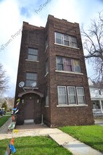 Building Photo - 511 W Jefferson St