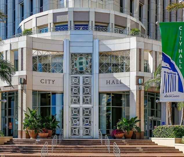 The entrance to Orlando City Hall