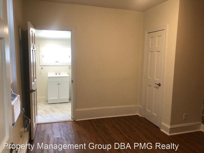Building Photo - 2534 Poplar St