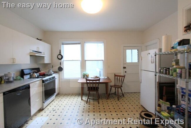 Photo - 32 Chatham St Apartment