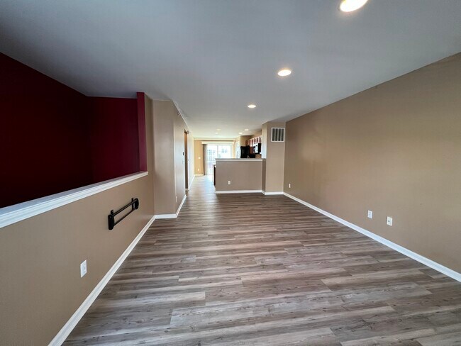 Building Photo - 27971 Hopkins Dr
