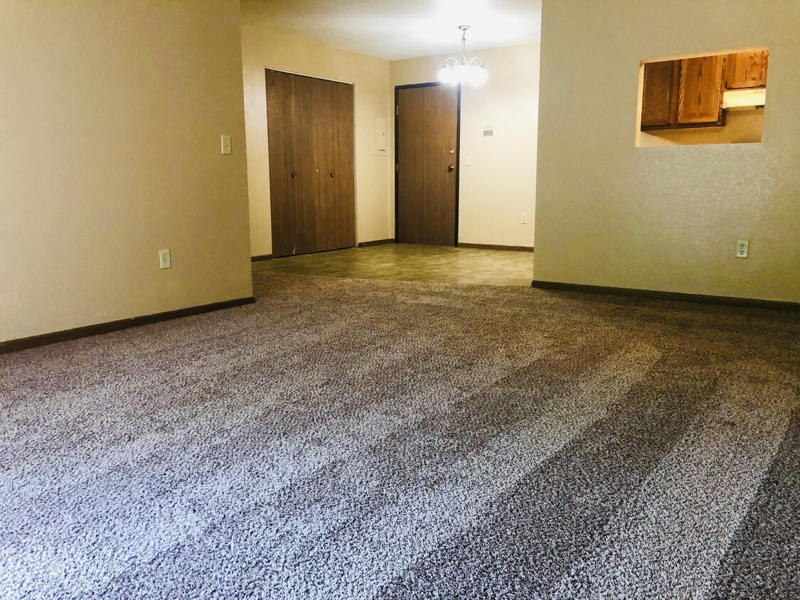 Foto principal - 5803 W Christopher Pl
