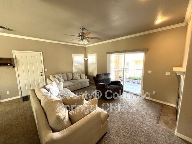 Foto del edificio - 4775 Kerry Lynn View