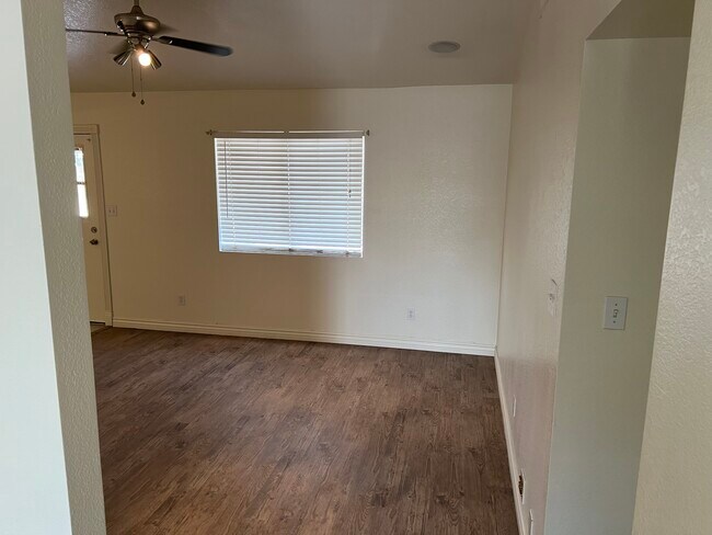 Foto del edificio - 4058 E Decatur St