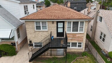 Building Photo - 1819 N 38th Ave
