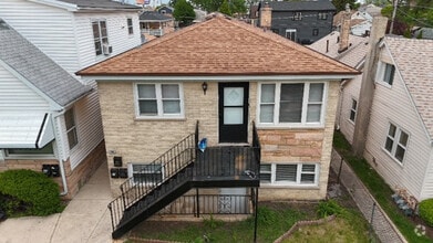 Building Photo - 1819 N 38th Ave