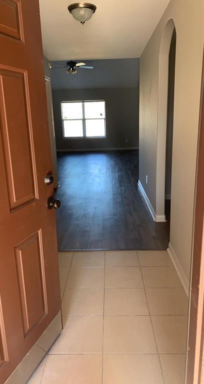 Building Photo - 38206 S Lost Creek Blvd