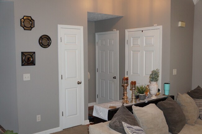 Building Photo - 3 Bedroom Ranch located in Dallas