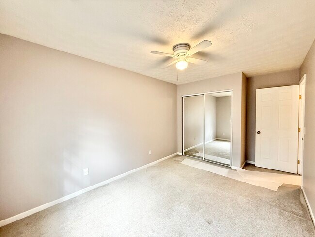 Foto del edificio - 328 Belle Ave SW